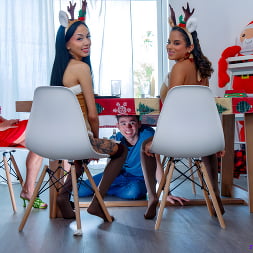 Bianca Bangs in Im Going To Ride You Like A Reindeer Stepbro - S30:E9 (Photo 2) Bianca Bangs in 'Nubiles' Im Going To Ride You Like A Reindeer Stepbro - S30:E9 (Thumbnail 2)