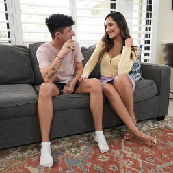 Chloe Amour in 'Nubiles' Having Stepmoms Taco For Dinner - S21:E9 (Thumbnail 2)