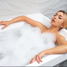 Di in 'Nubiles' Bubble Bath (Thumbnail 1)