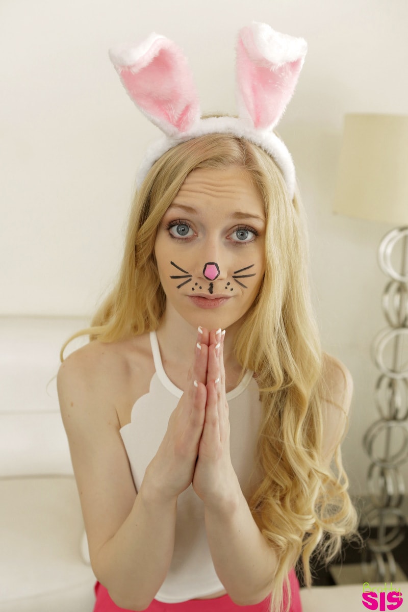 Nubiles 'Good Little Bunny - S9:E5' starring Emma Starletto (Photo 3)