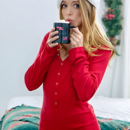 Enzo East in 'Nubiles' Getting Into Stepsisters Christmas Spirit - S39:E3 (Thumbnail 3)