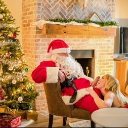 Nikole Nash in 'Nubiles' Sitting On Santas Lap - S14:E7 (Thumbnail 3)